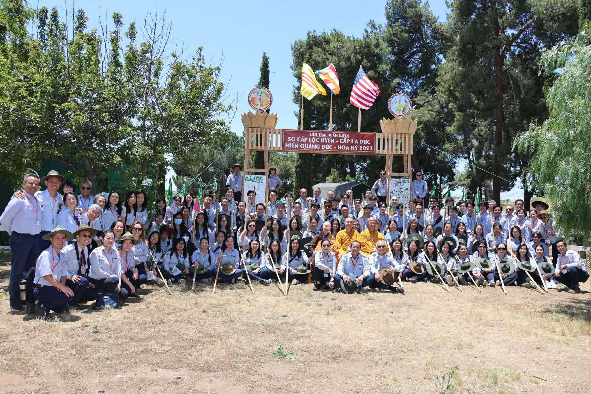 Liên Trại Huấn Luyện